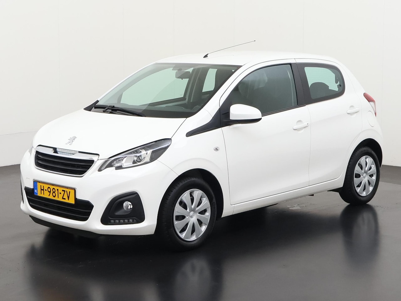 Peugeot 108 - 1.0 e-VTi Active | Zondag Open! - AutoWereld.nl