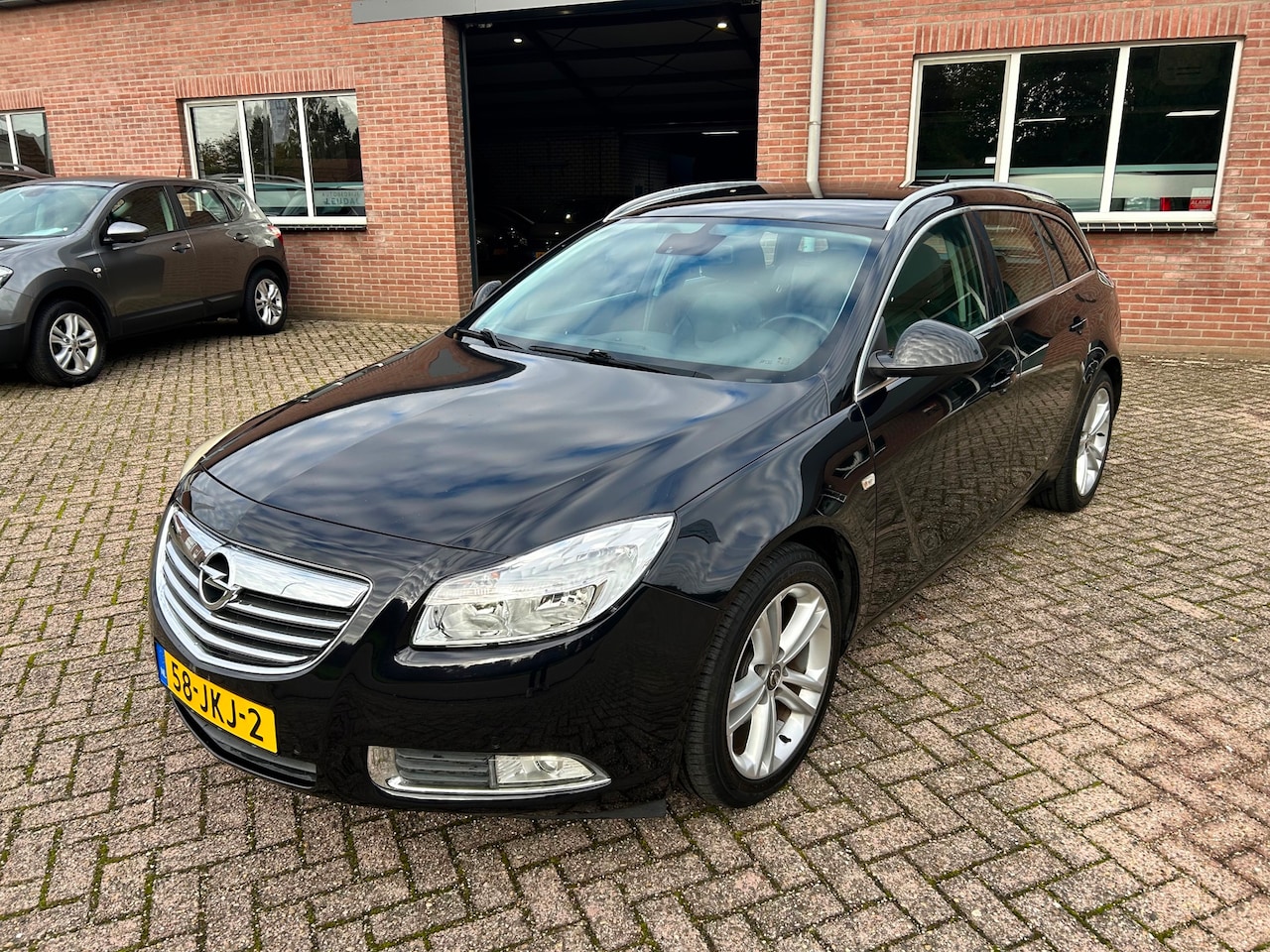 Opel Insignia Sports Tourer - 1.8 Business //Luxe uitvoering - AutoWereld.nl