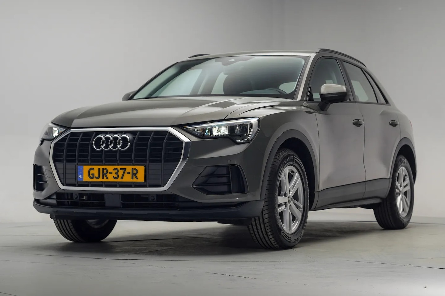 Audi Q3 - 35 TFSI Advanced edition Aut. [ Navi Apple/Android Stoelverwarming Clima PDC ] - AutoWereld.nl