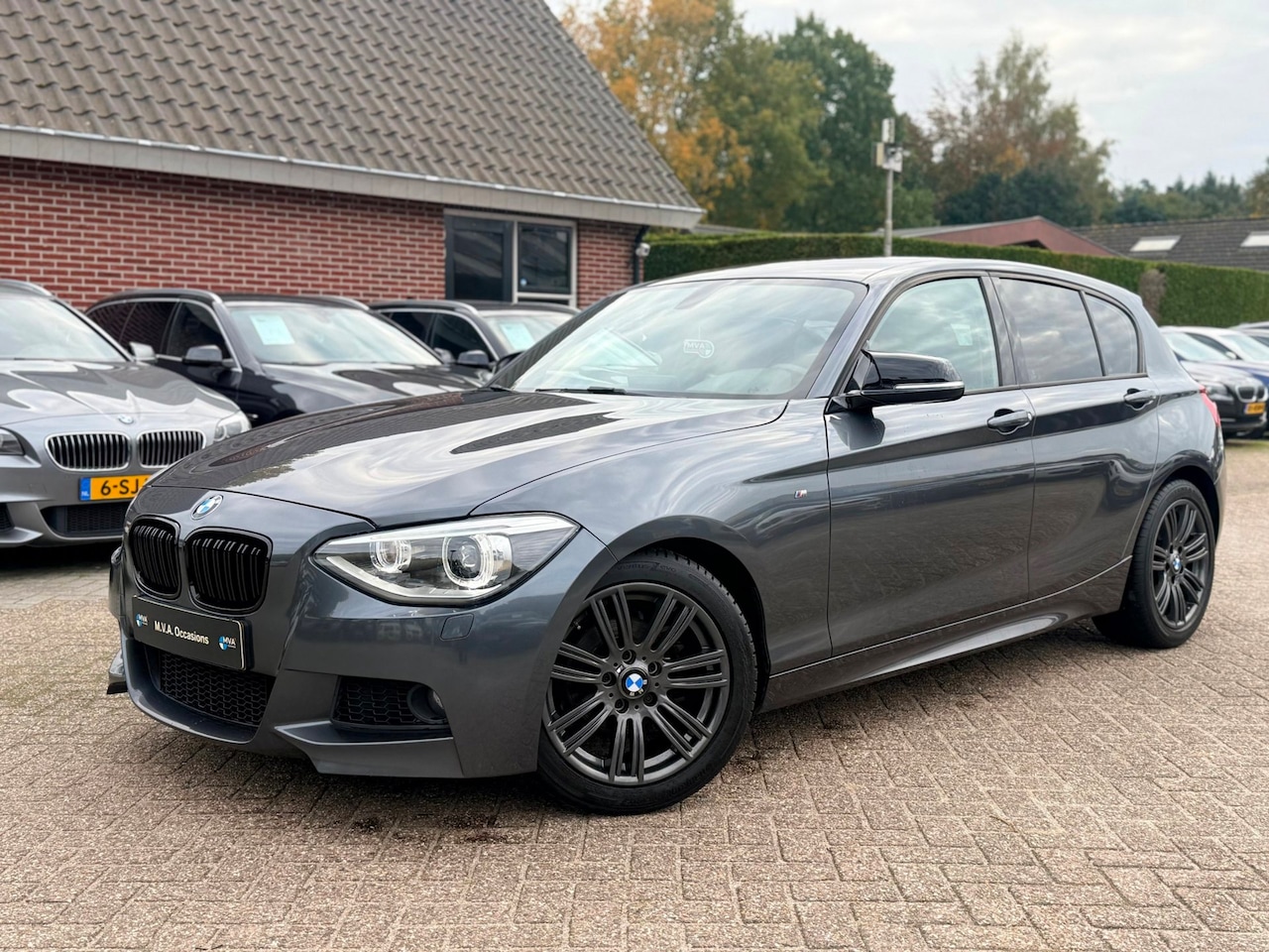BMW 1-serie - 116i Executive M Sport|Nieuwe Ketting + Klepseals|17 inch M|Climate control|Cruise control - AutoWereld.nl