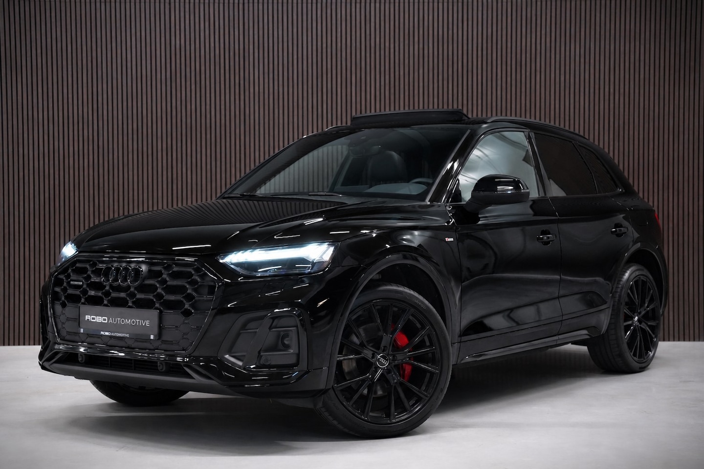 Audi Q5 - 55 TFSI e S edition | Bang & Olufsen | Panoramadak | Luchtvering | Stoelverwarming | Stuur - AutoWereld.nl