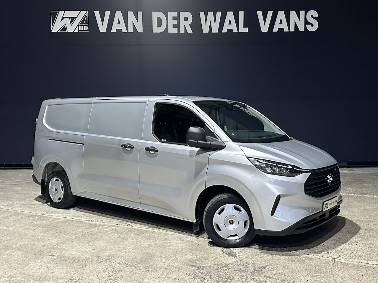 Ford Transit Custom - 2.0 TDCI 136pk L2H1 Euro6 Airco | Camera | Navigatie | Apple Carplay | LED | Cruisecontrol - AutoWereld.nl