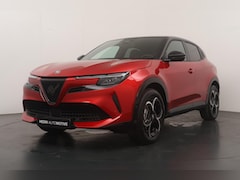 Alfa Romeo Junior - Elettrica Ti 54 kWh | Techno Pakket | Warmtepomp | Panorama Schuif-kanteldak |