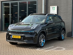 Lynk & Co 01 - 1.5/CARPLAY/NAVI/CAMERA/NL-AUTO NAP