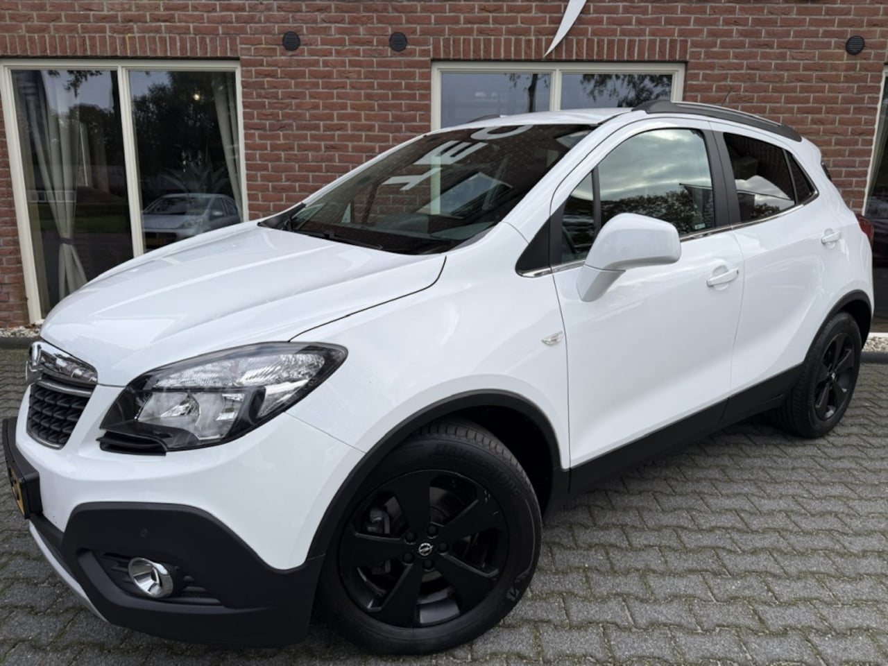 Opel Mokka - 1.4 T 140 PK Innovation NIEUWE APK / TREKHAAK / RIJDT GOED / PDC / CLIMA - AutoWereld.nl