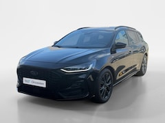 Ford Focus Wagon - 1.0 EcoBoost Hybrid ST Line Style | Dealer onderhouden | NL auto | Winter pack | Trekhaak