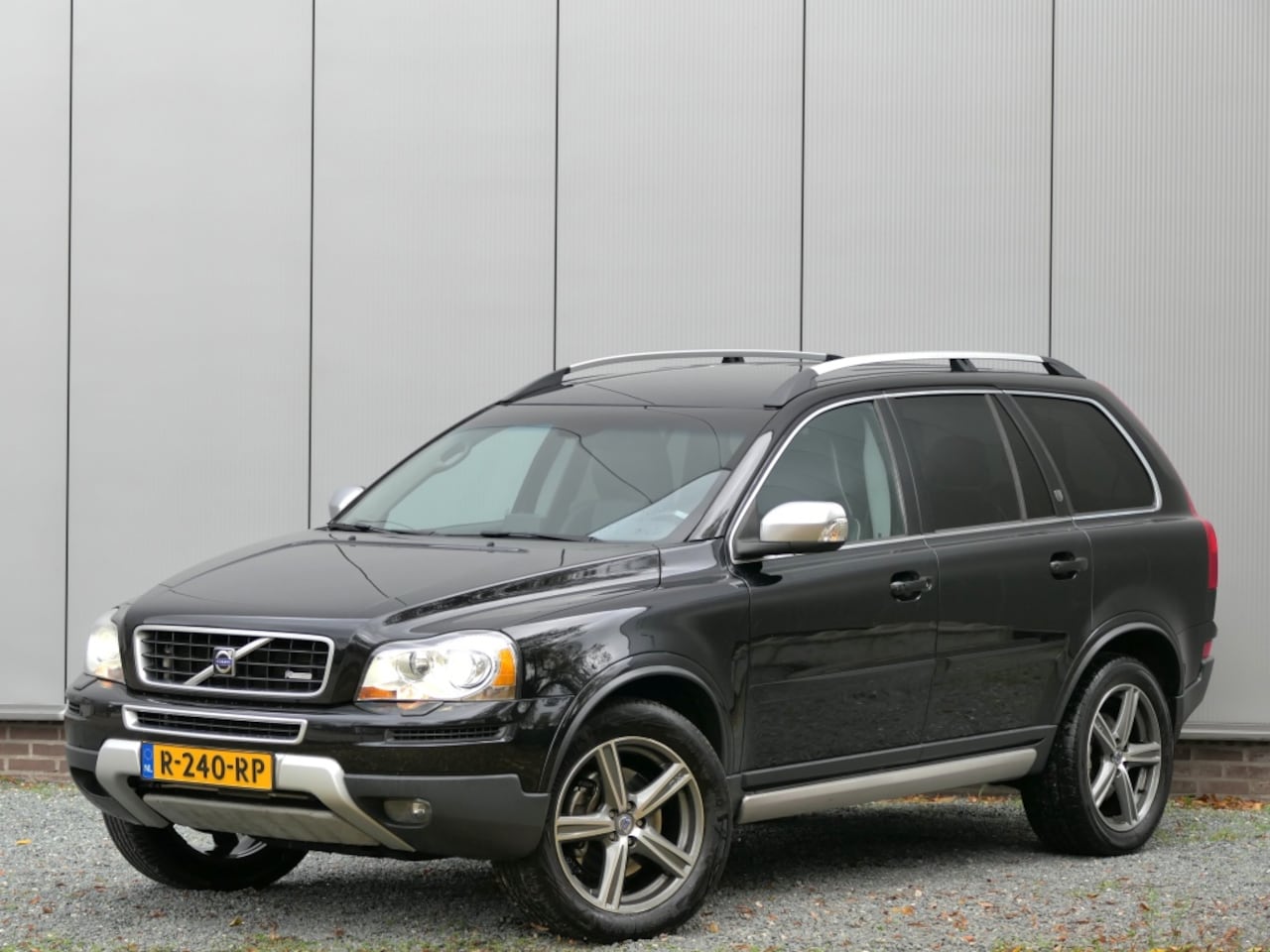 Volvo XC90 - 4.4 V8 R-Design Camera / Xenon / Trekhaak / RSE - AutoWereld.nl