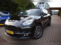 Porsche Macan - 2.0 AUTOMAAT/252PK/PANO DAK/LEDER/LUCHTVERING/CAMERA/PDC V+A/XENON/CRUISE/NAVI/AIRCO-ECC//