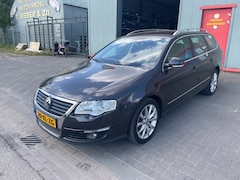 Volkswagen Passat Variant - 2.0 FSI Comfortline Business