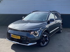 Kia Niro EV - Light Advanced 64.8 kWh Nederlandse auto, stoel- & stuurverwarming, navigatie, Apple CarPl