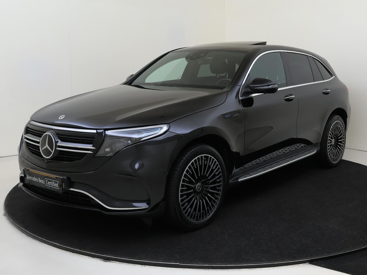 Mercedes-Benz EQC - 400 4MATIC Premium Plus 80 kWh Schuif-kanteldak / 360 Camera / Burmester / Multibeam Led / - AutoWereld.nl