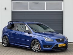 Ford Focus - 2.5-20V ST 330PK+/ Rotiform / Kuipstoelen / UNIEK