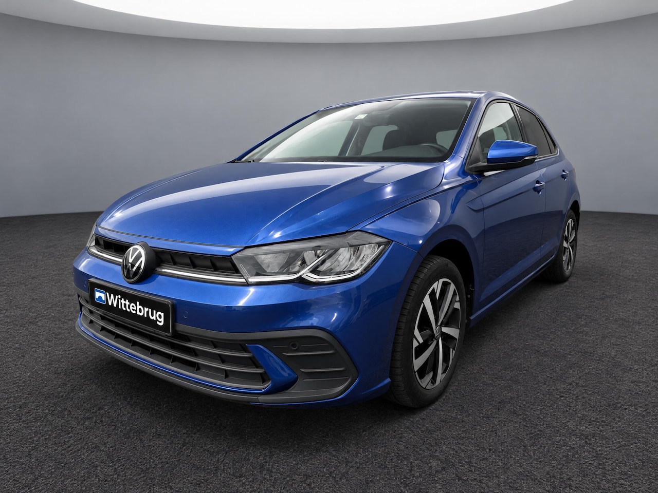 Volkswagen Polo - 1.0 TSI Life Multimedia Navigatie / Parkeersensoren / App-connect / 16"LM velgen / Digital - AutoWereld.nl
