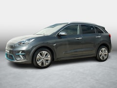 Kia e-Niro - DynamicPlusLine 64 kWh SOH 99, 7 % | Stoel en stuurverwarming | Schuif/-kanteldak | Achter