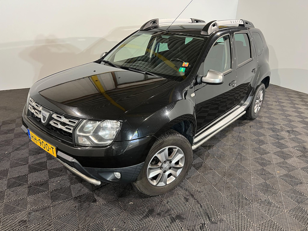 Dacia Duster - 1.2 Tce 4x2 10th Anniversary 1.2 TCe 4x2 10th Anniversary - AutoWereld.nl