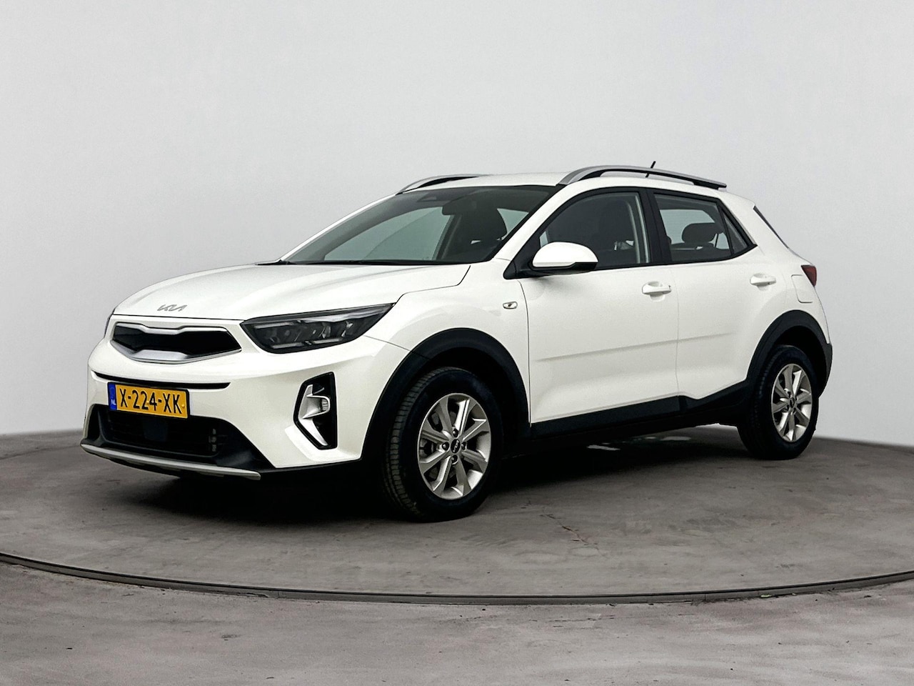 Kia Stonic - 1.0 T-GDi MHEV DynamicLine | Camera | Carplay | Cruise | Airco | - AutoWereld.nl