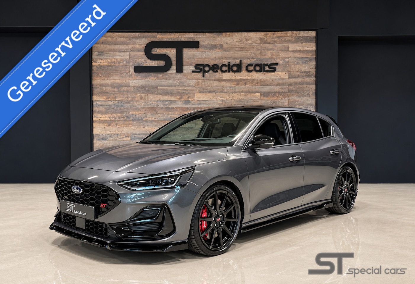 Ford Focus - 2.3 EcoBoost ST-X Track Pack|Brembo|KW|Miltek - AutoWereld.nl