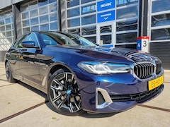 BMW 5-serie - 545e xDrive 394pk. / Individual Tansanitblau / Laser / 20 inch / Comfortstoelen / ACC / Lu