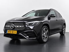 Mercedes-Benz GLA-Klasse - 250 e Business Solution AMG | Trekhaak Wegklapbaar | Panorama - Schuifdak | Apple Carplay/
