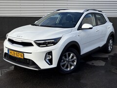 Kia Stonic - 1.0 T-GDi MHEV DynamicLine NL-auto, Parkeersensoren, Navigatie, Climate control, Apple Car