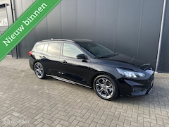 Ford Focus Wagon - 1.0 EcoBoost Titanium ST-Line Automaat