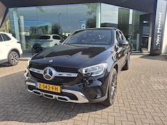 Mercedes-Benz GLC-klasse Coupé - 300e 4MATIC | LEER | ACHTERUITRIJCAMERA | ELEKTRISCHE TREKHAAK | NAVIGATIE | STOELVERWARMI