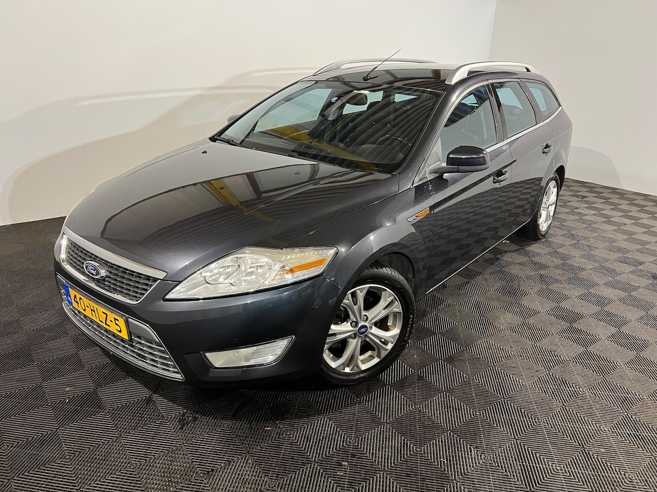 Ford Mondeo Wagon - 2.0-16V Titanium 2.0-16V Titanium - AutoWereld.nl