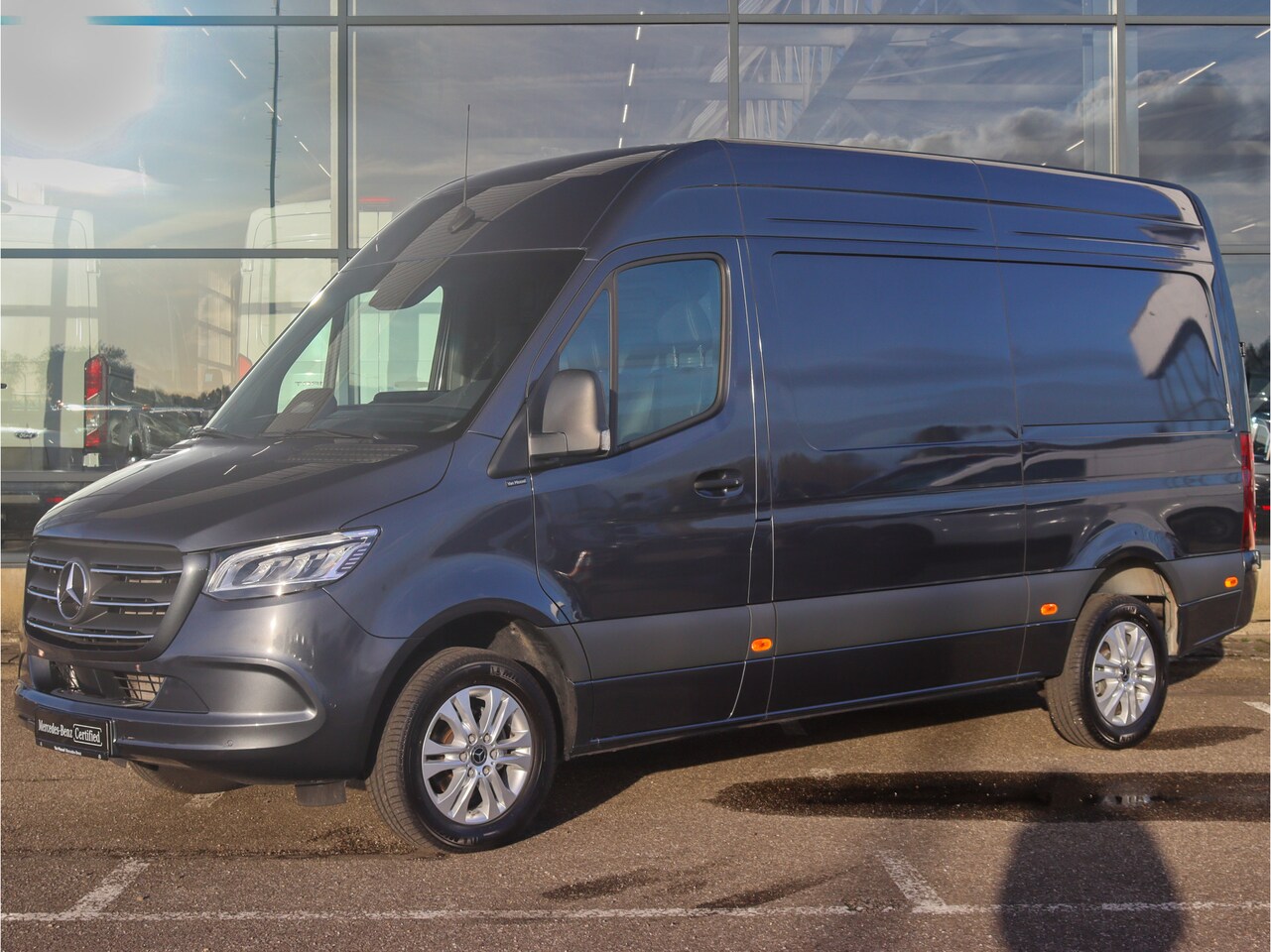 Mercedes-Benz Sprinter - 317 CDI L2H2 Select | AIRCO/NAVI/CAMERA/3.500KG AHW | Certified - AutoWereld.nl