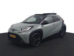 Toyota Aygo X - 1.0 VVT-i MT Premium | Cabrio | JBL Audio | Keyless Entry | Navigatie | Parkeersensoren |