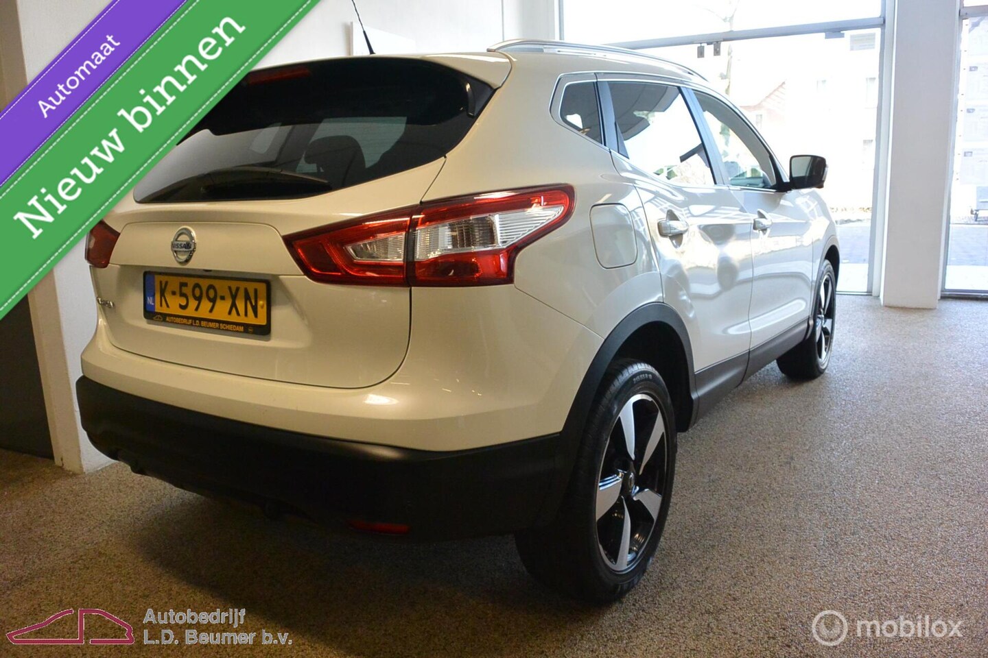 Nissan Qashqai - 1.2 N-Connecta Automaat *RIJKLAARPRIJS