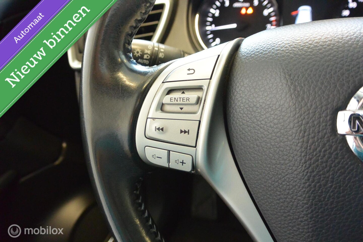 Nissan Qashqai - 1.2 N-Connecta Automaat *RIJKLAARPRIJS!*
