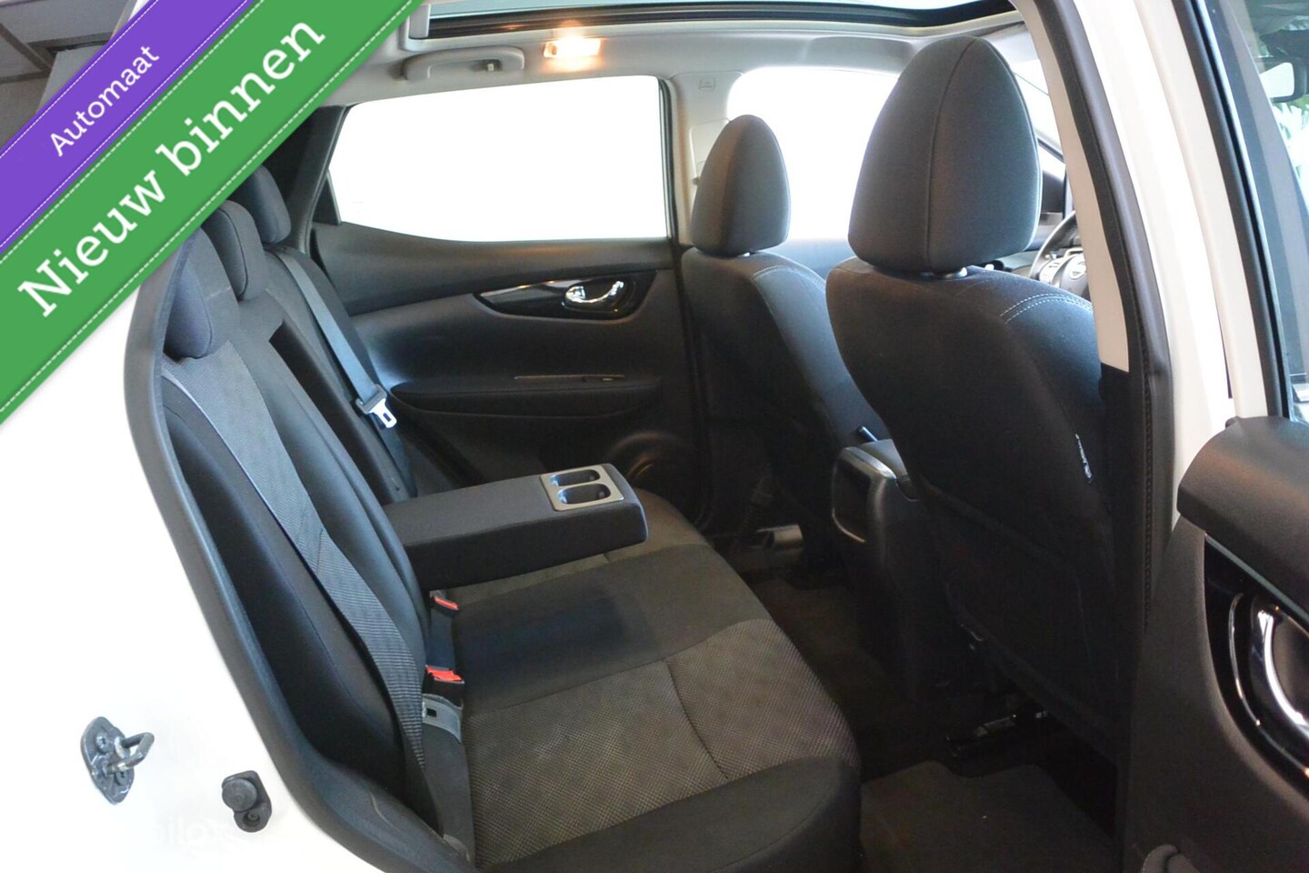 Nissan Qashqai - 1.2 N-Connecta Automaat *RIJKLAARPRIJS!*