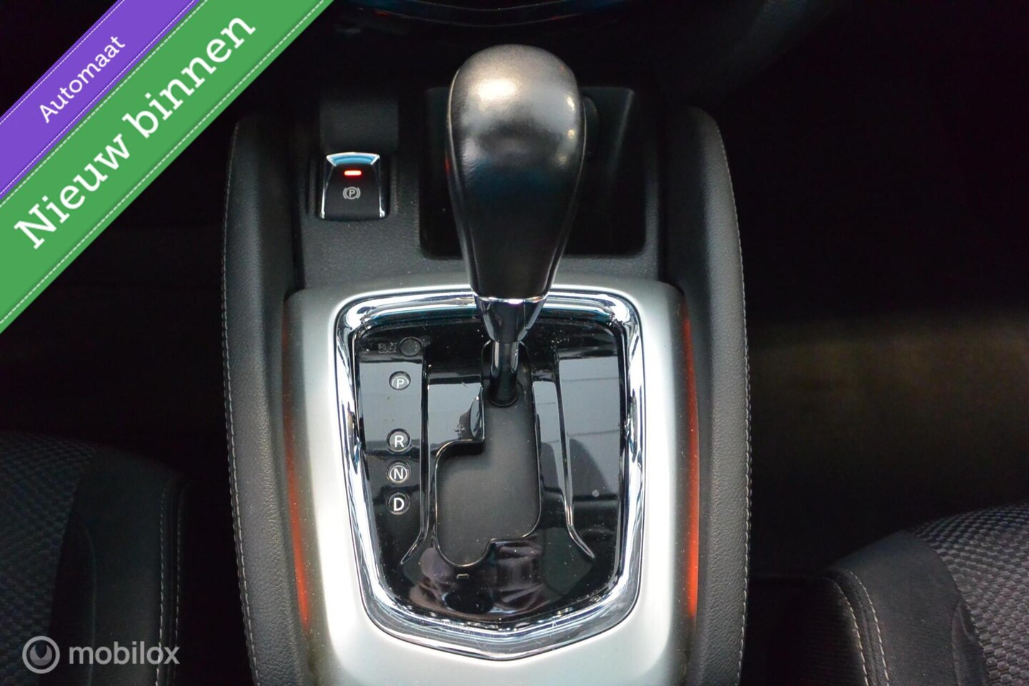 Nissan Qashqai - 1.2 N-Connecta Automaat *RIJKLAARPRIJS!*