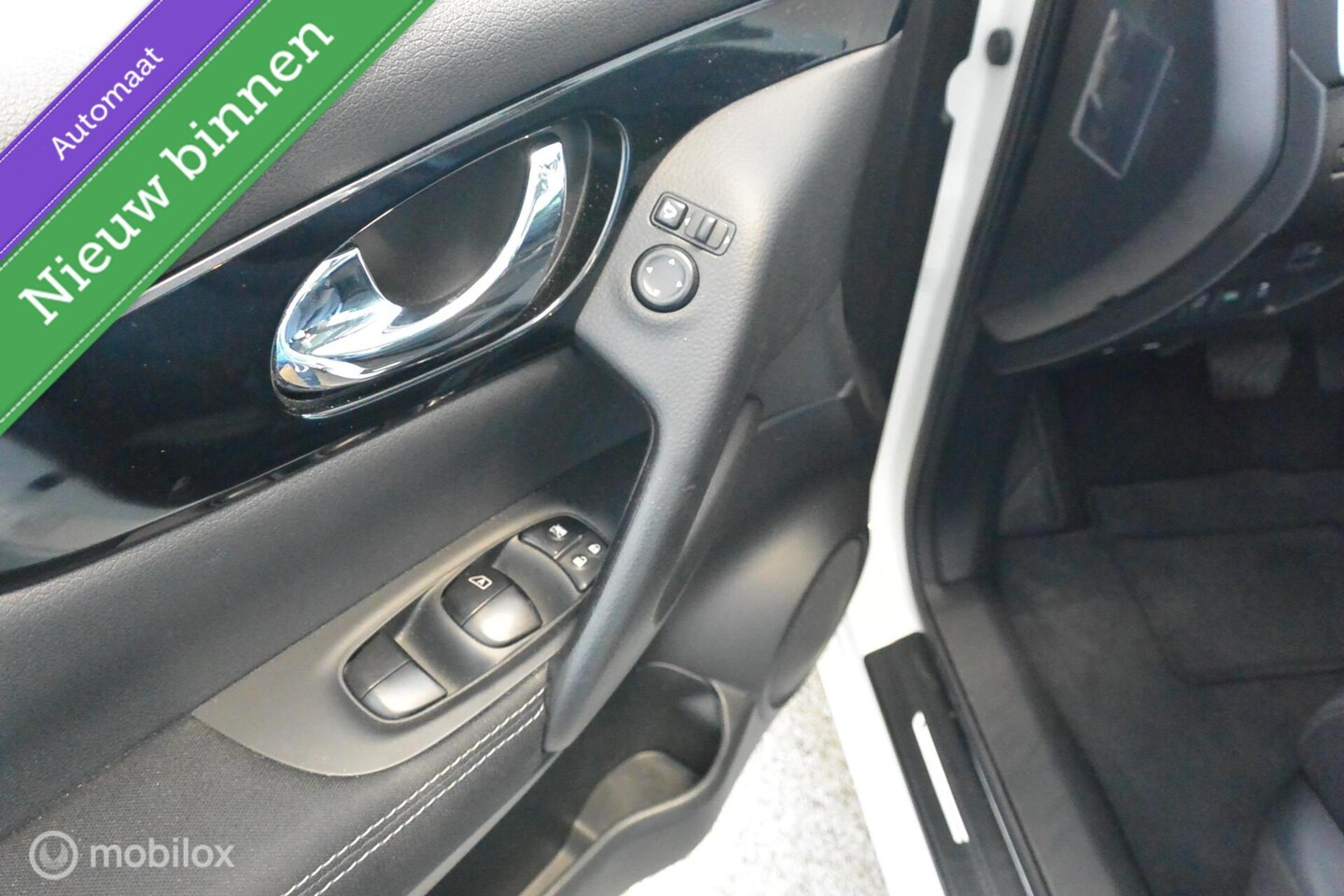 Nissan Qashqai - 1.2 N-Connecta Automaat *RIJKLAARPRIJS!*