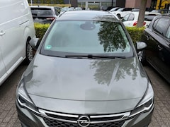 Opel Astra Sports Tourer - 1.4 Innovation