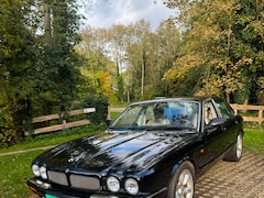 Jaguar XJR - 4.0 V8