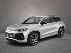 Volkswagen Tayron - R-Line Edition 1.5 TSI eHybrid 204pk DSG Automaat Trekhaak, Black Style, Adaptive cruise c