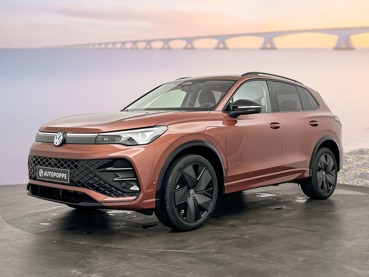 Volkswagen Tiguan - 1.5 eHybrid Edition 20 - AutoWereld.nl