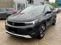 Opel Grandland - 1.6 Turbo Plug-In Hybrid Ultimate | Alcantara bekleding | Apple Carplay/Android Auto|telef