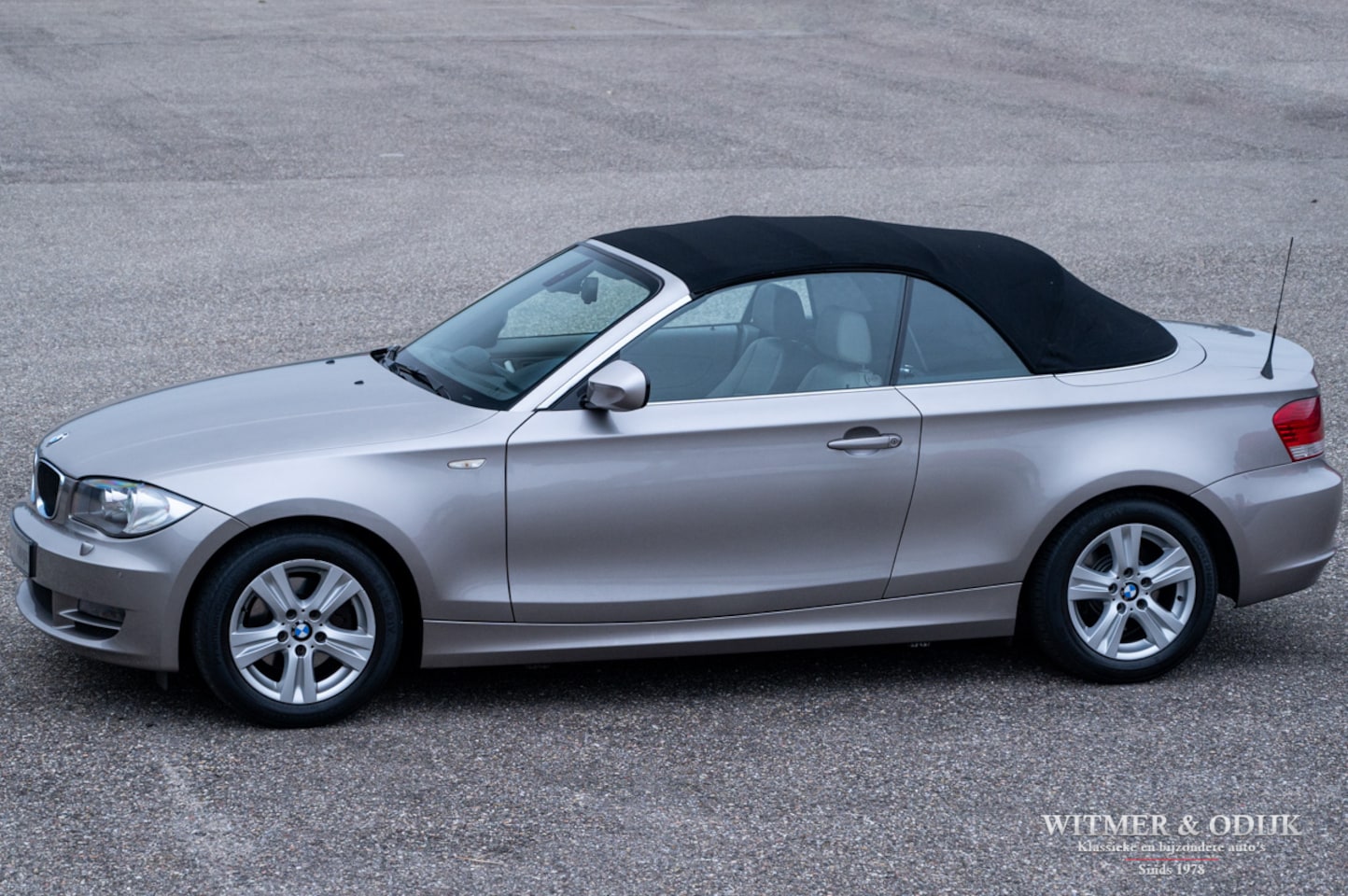 BMW 1-serie Cabrio - 118i High Executive 1e eig. NL-auto - AutoWereld.nl