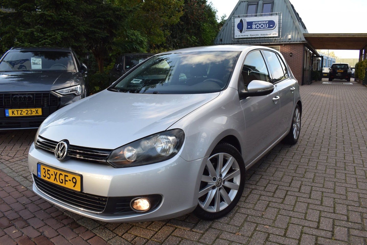 Volkswagen Golf - 1.4 TSI Highline AUTOM/NL-AUTO/NAVI/CRUISE/AIRCO-ECC/BLUETOOTH//LMW 17 INCH/USB - AutoWereld.nl
