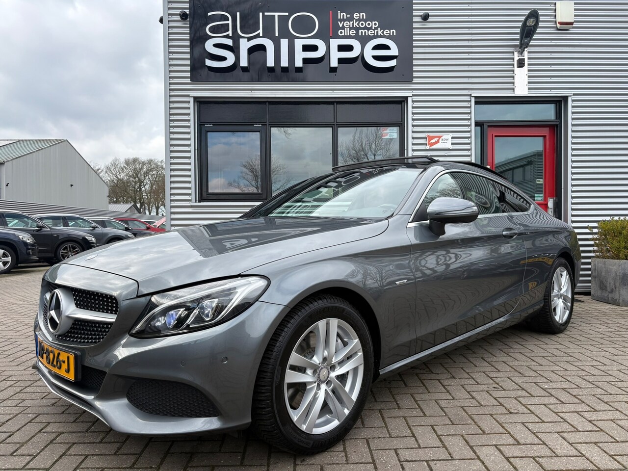 Mercedes-Benz C-klasse Coupé - 250 Edition 1 -211 PK!-PANORAMADAK-BURMESTER-SPORSTOELEN-SFEERVERLICHTING-CAMERA-LED-ETC. - AutoWereld.nl