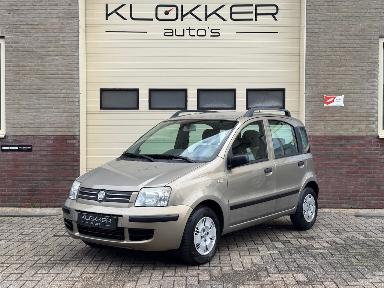 Fiat Panda - 1.2 Edizione Cool Airco|Parkeersensor|APK 10-2027 - AutoWereld.nl