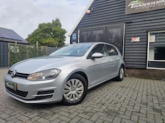 Volkswagen Golf - 1.6 TDI Trendline
