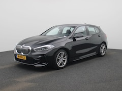 BMW 1-serie - 120i Business Edition | M-Sport 50 Jahre | Automaat | Apple Carplay / Android Auto | Navig