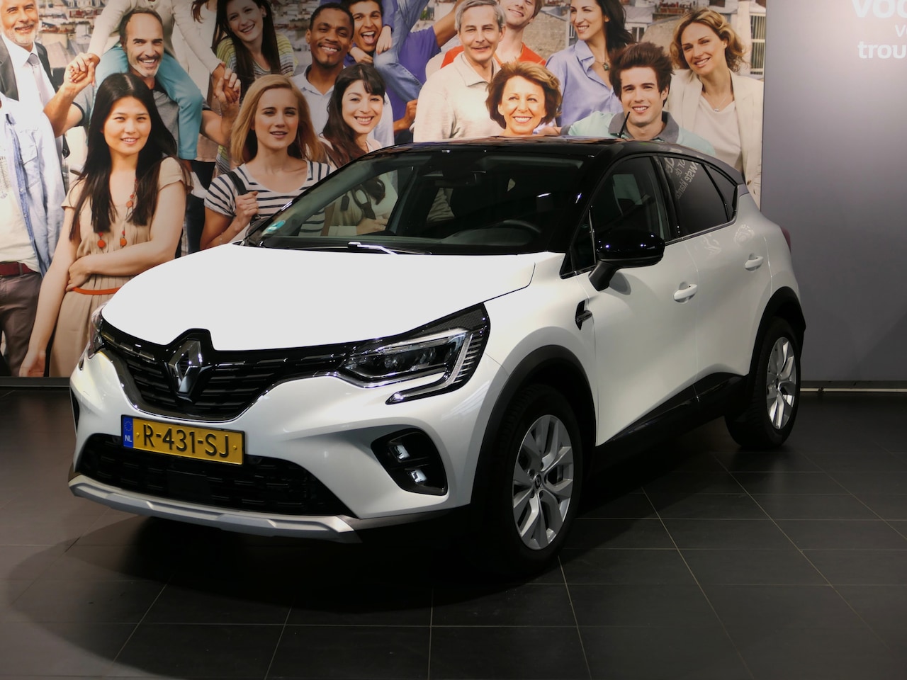 Renault Captur - 1.0 TCe 90 Intens Dealer onderhouden! | Pack easy link | Parking | Trekhaak - AutoWereld.nl