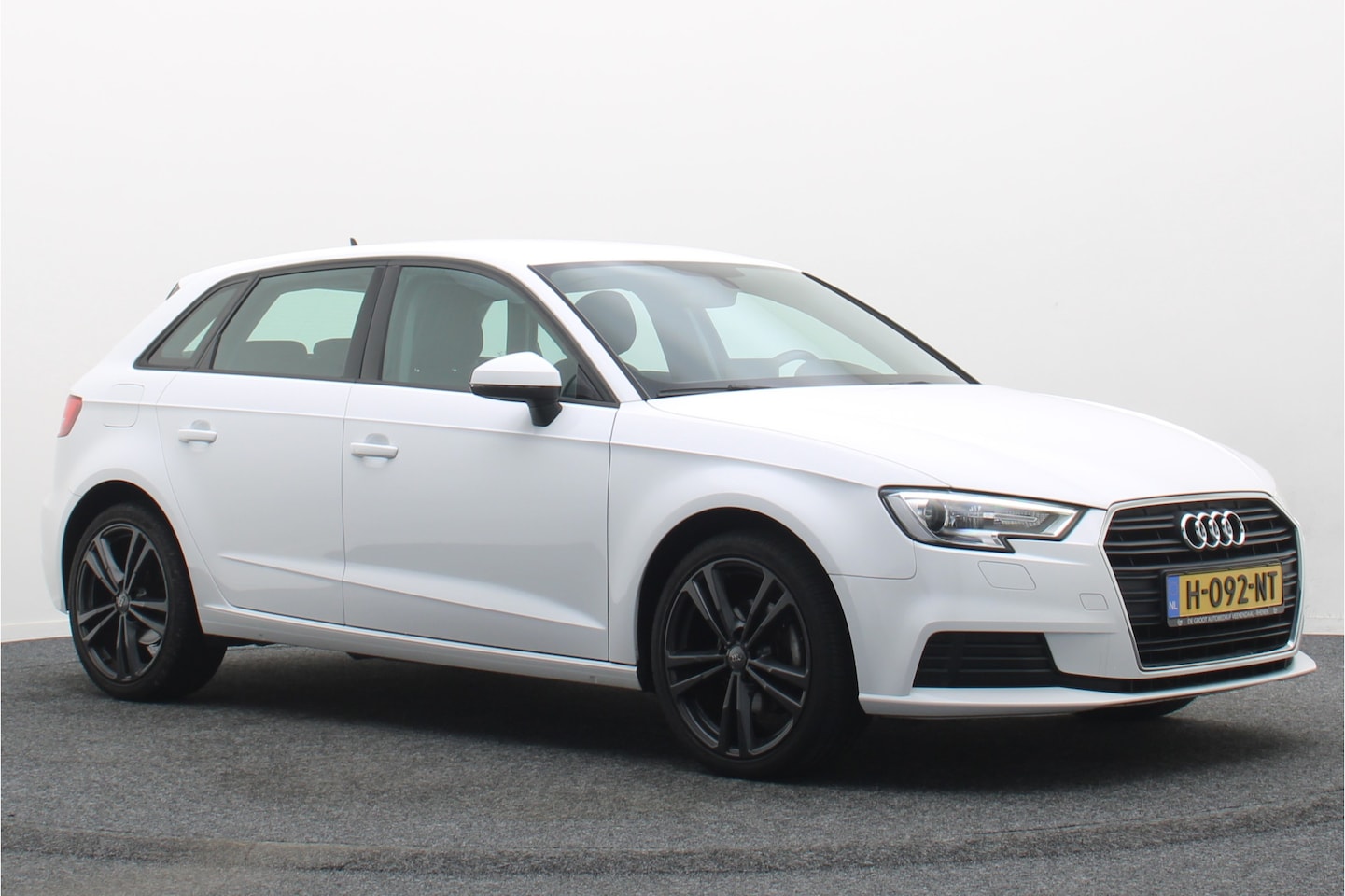 Audi A3 Sportback - 30 TFSI Pro Line Eerste Eigenaar, 5-Deurs, Airco, Cruise, Navigatie, Bluetooth, PDC, 18'' - AutoWereld.nl