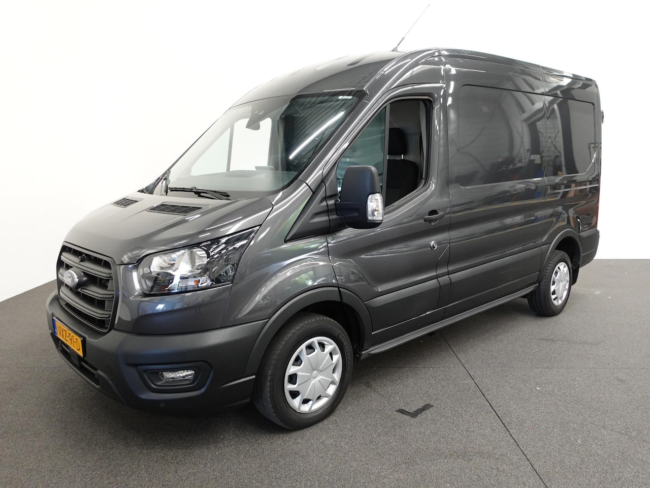 Ford Transit - 310 2.0 TDCI L2H2 Trend Automaat Airco Bluetooth Camera Cruise Control - AutoWereld.nl