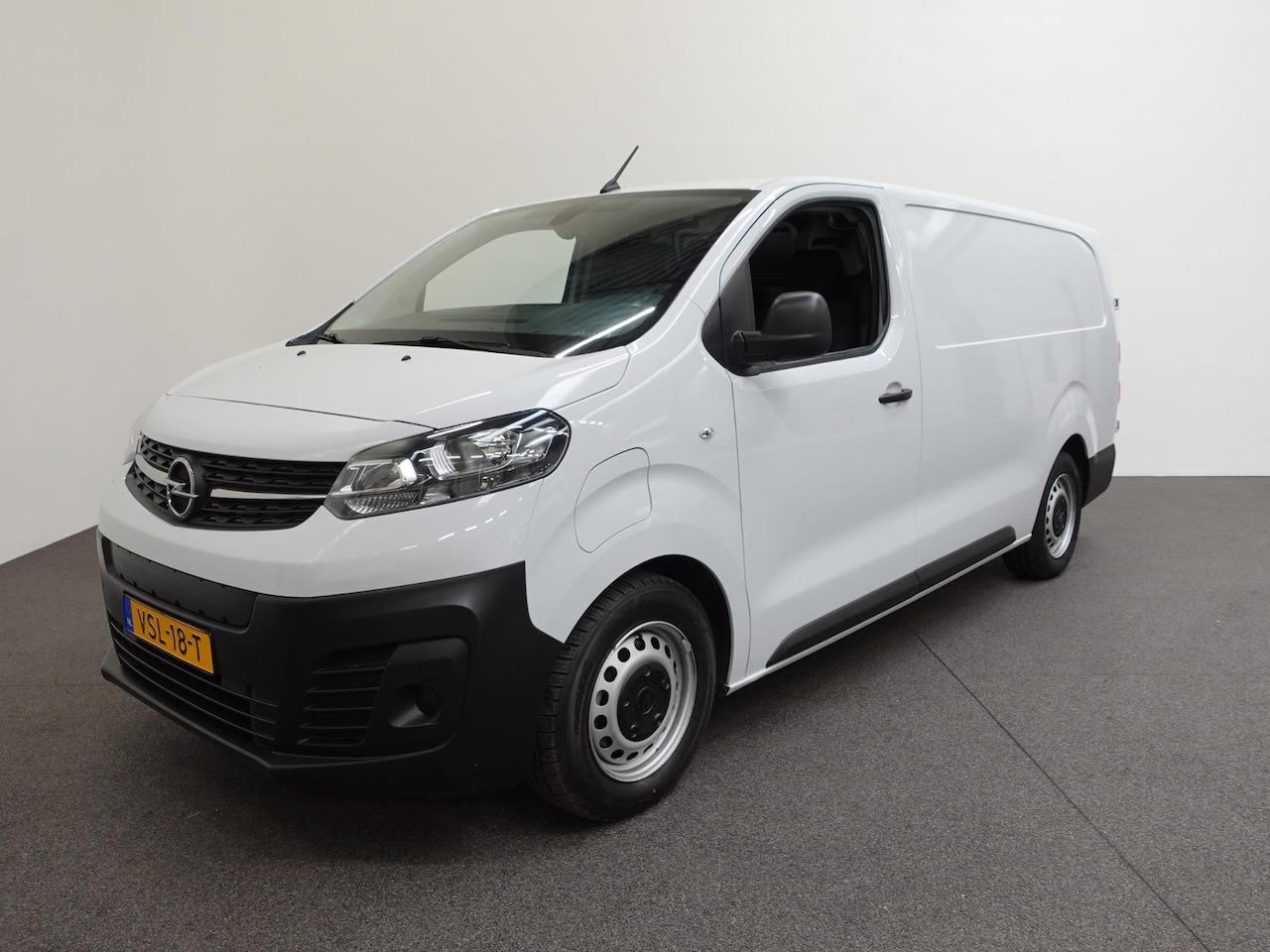 Opel Vivaro-e - L3H1 Edition 75 kWh Automaat Airco Navi Cruise Control WLTP 317 km actieradius - AutoWereld.nl