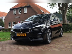 BMW 2-serie Active Tourer - 220i High Executive Aut. | Panorama | Full Led | Facelift | Sportstoelen | Stoelverwarming
